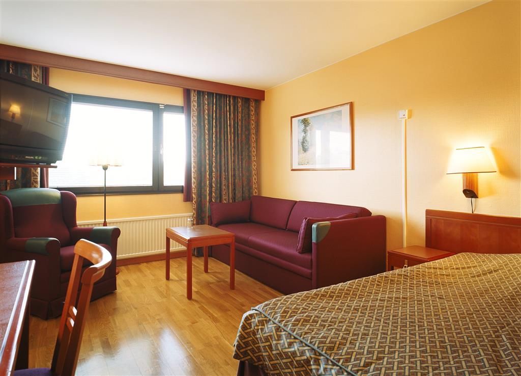 Scandic Oerebro Vaest Room photo